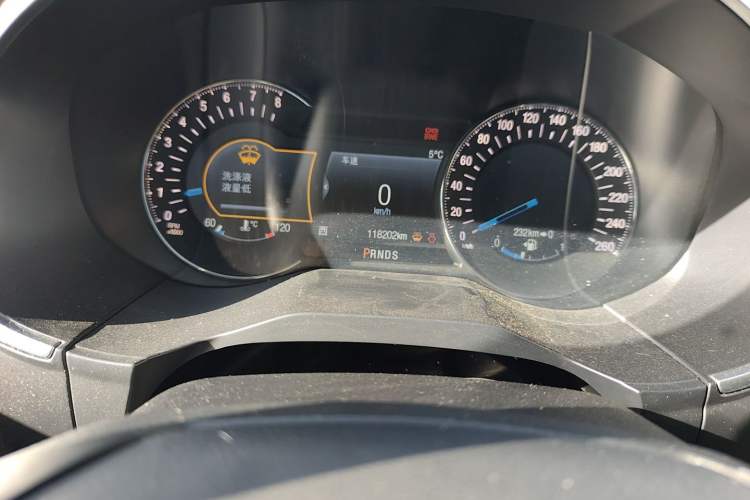 Used Ford Edge 2016 EcoBoost 245 Four-Wheel Drive Titanium 7-Seater
