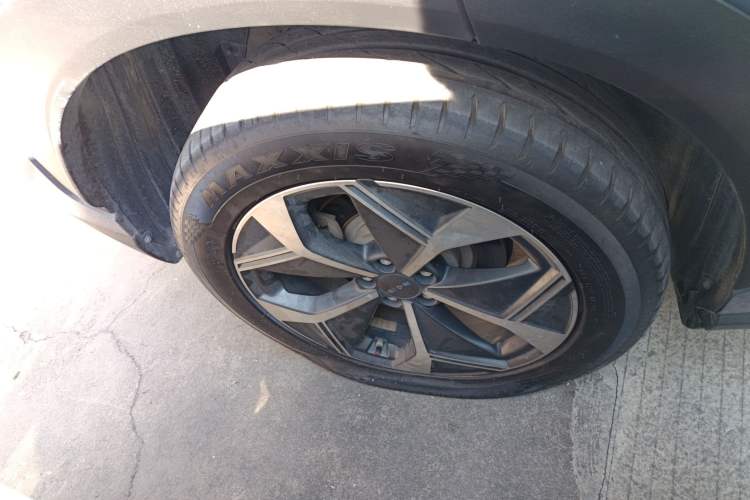 Used AION V 2024 Plus 70 Star Edition Lithium Iron Phosphate
