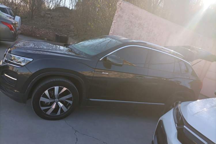 Used Volkswagen Tayron 2020 330TSI Two-Wheel Drive Luxury Smart Connectivity Version
