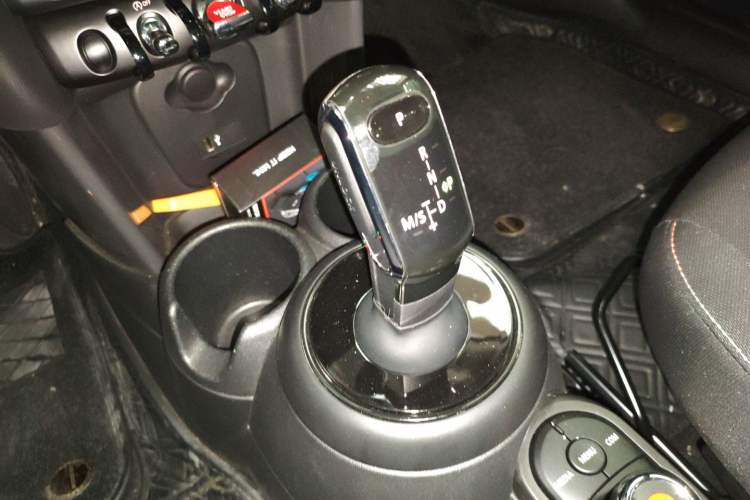 Used  MINI 2023 1.5T ONE Five-Door Edition
