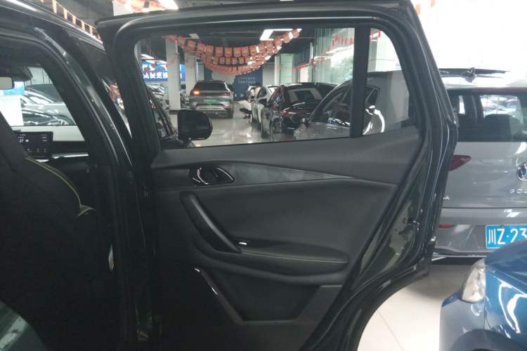 Used Lynk & Co 06 2023 Remix 1.5T Hero
