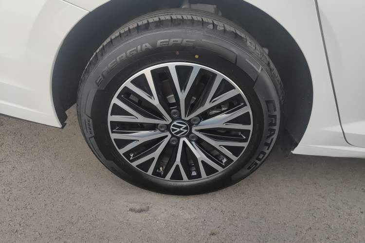 Used Volkswagen Sagitar 2024 200TSI DSG Flyover Edition
