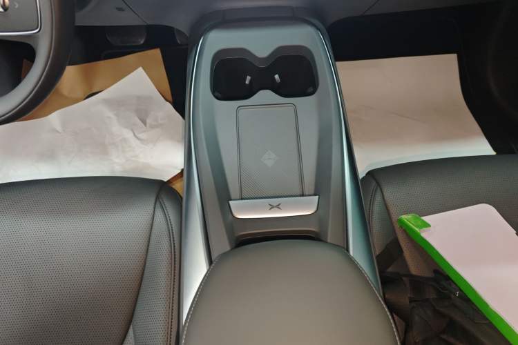 Used XPeng MONA M03 2024 620 with Ultra-Long Range
