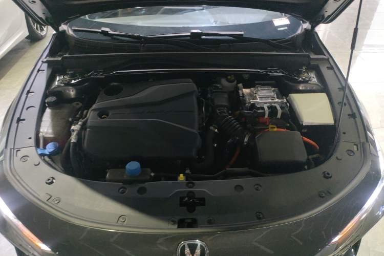 Used Changan UNI-V iDD 2023 ZhiDian iDD 1.5T 113km Smart & Fun Version
