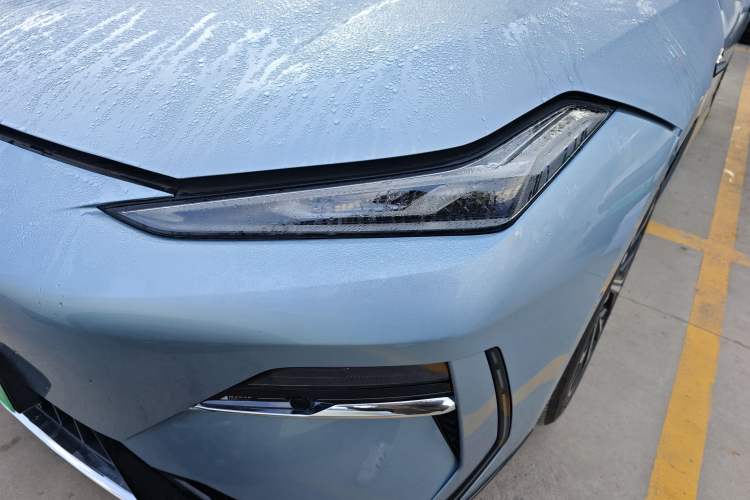 Used  E8 2025 575 km Exploration Intelligent Driving Edition
