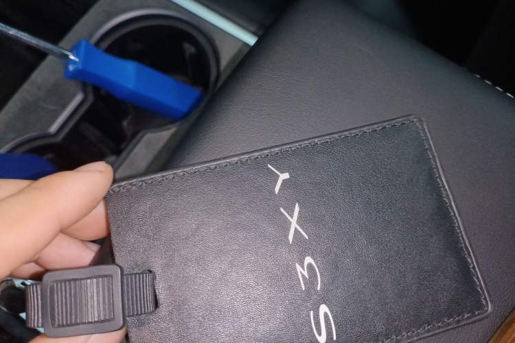 Used Tesla Model Y 2022 Rear-Wheel-Drive Version