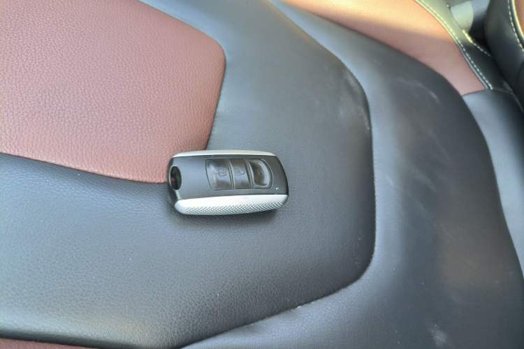 Used Dongfeng Fengon 580 2017 1.5T CVT Luxury Model
