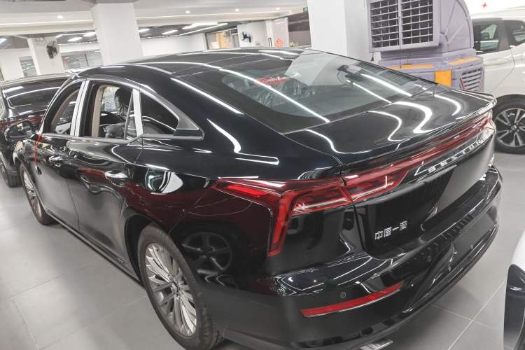 Used Bestune B70 2025 Dragon Edition 1.5T Enjoyment Model