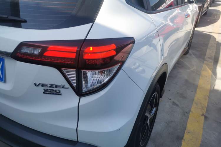 Used Honda Vezel 2019 220 TURBO CVT Luxury Edition China V Emission Standard
