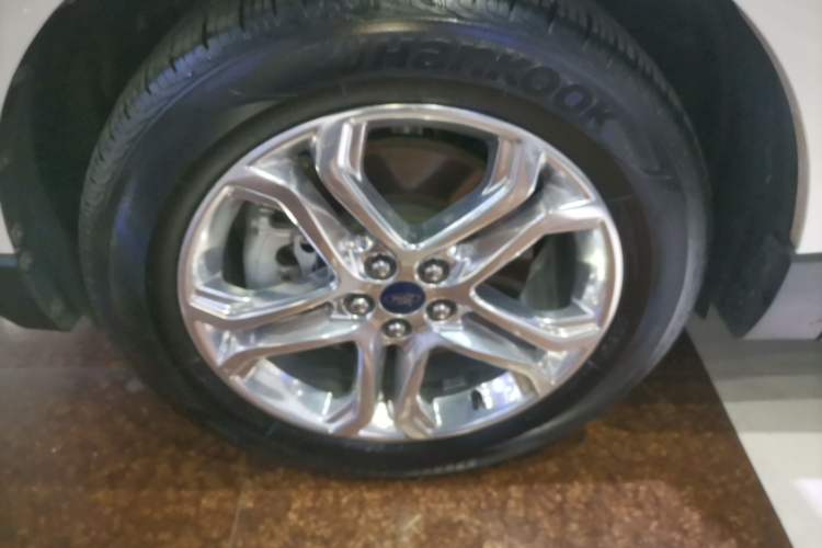 Used Ford Edge 2018 EcoBoost 245 Two-Wheel-Drive Titanium 7-Seater China V Standard
