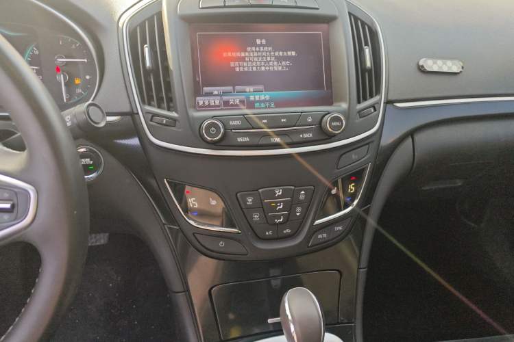 Used Buick Regal 2015 1.6T Elite Tech Model
