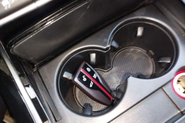 Used Hongqi HS5 2019 2.0T Smart Connect Flagship Edition
