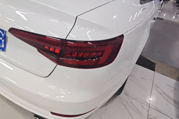 Used Audi A4L 2018 30th Anniversary Edition 40 TFSI Trendy Model
