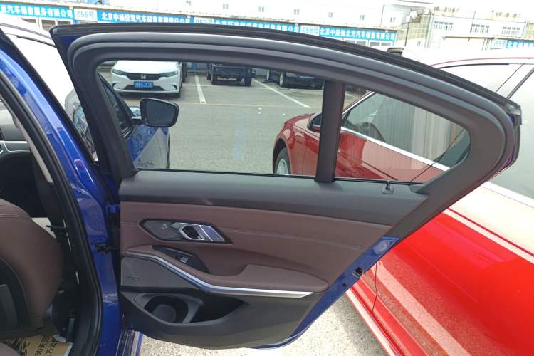 Used BMW 3 Series 2020 Restyled 325i M Sport Night Edition Package
