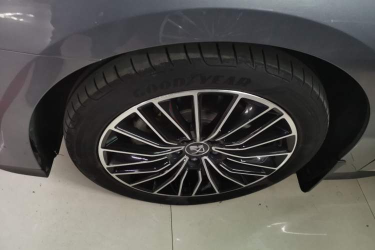 Used BYD Han 2022 DM-i 121KM Prestige Model
