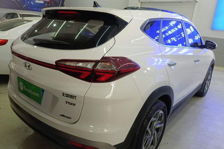 Used Hyundai Tucson 2019 280TGDi Dual-Clutch Two-Wheel Drive Fashion Edition China V Standard
