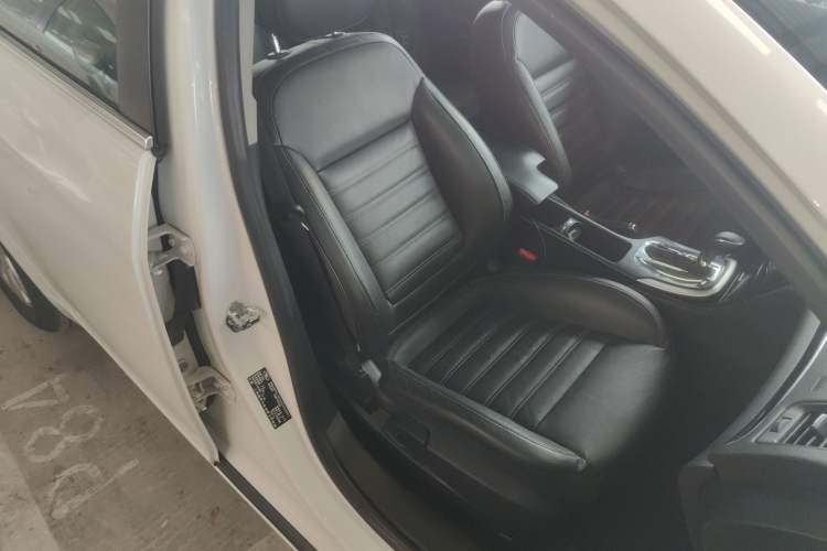 Used Buick Regal 2014 1.6T Fashionable Tech Edition
