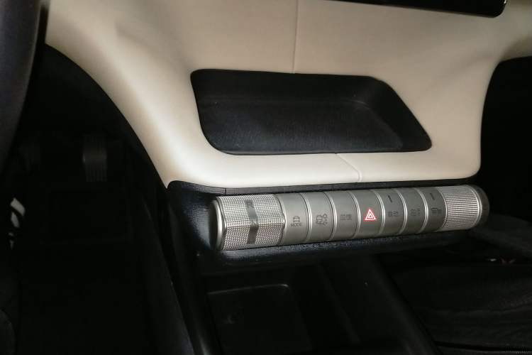 Used BYD Dolphin 2024 Honor Edition 420km Fashion Version
