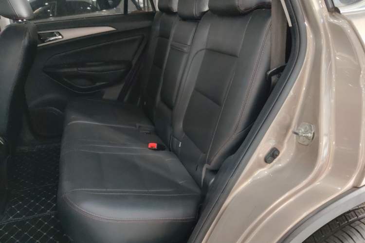 Used Changan CS75 2016 1.8T Automatic Elite Model China V Standard