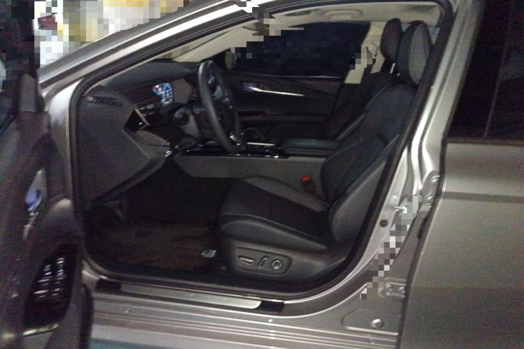 Used Toyota Camry 2024 2.0G Prestige Edition
