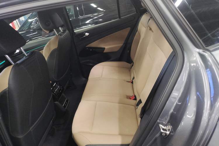 Used Volkswagen ID.4 X 2021 Pro Smart Long-Range Edition
