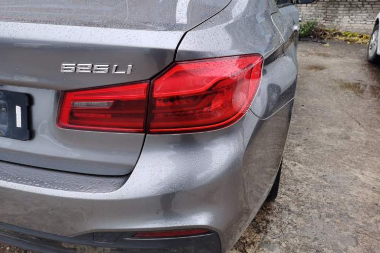 Used BMW 5 Series 2019 525Li M Sport Package
