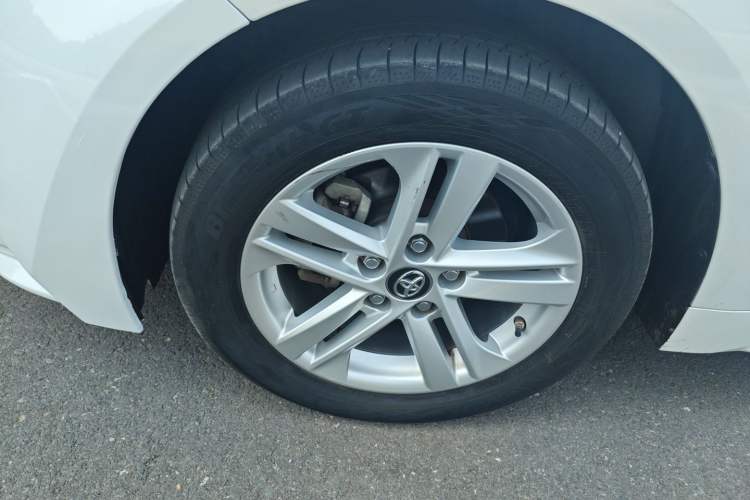 Used Toyota Levin 2021 185T CVT Luxury Edition
