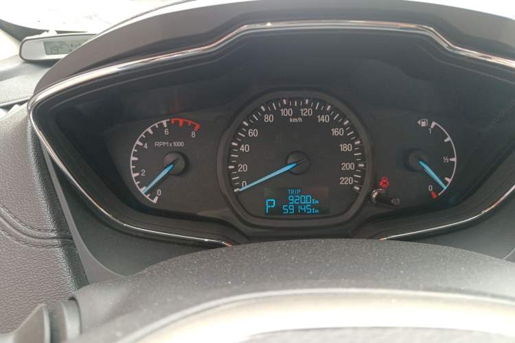 Used Ford Escort 2015 1.5L Automatic Fashion Model