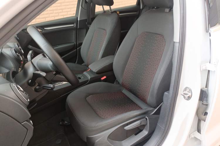 Used Audi A3 2020 Restyled Limousine 35 TFSI Ambition Version China VI