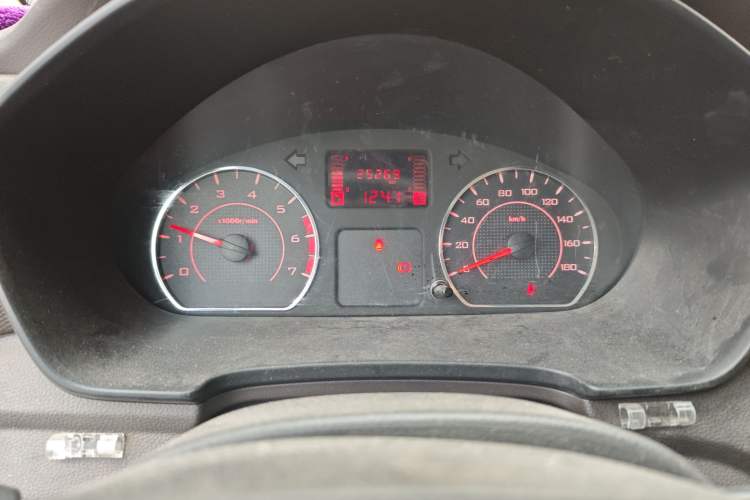 Used Wuling Hongguang V 2022 1.5L Jingqu Edition Electric-Assist LAR
