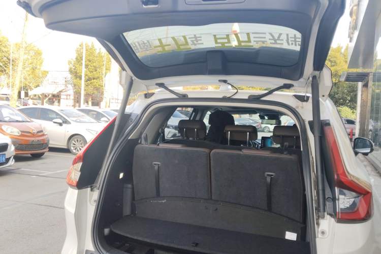 Used Honda CR-V 2023 240TURBO Two-Wheel Drive Deluxe Edition 7 Seats
