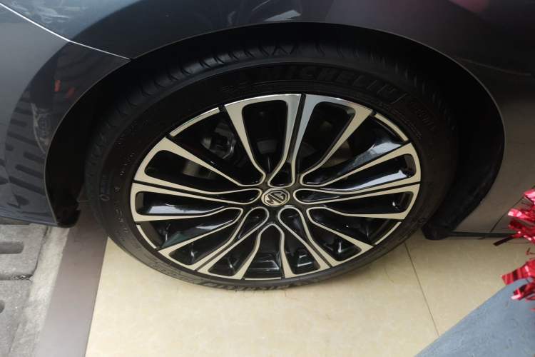 Used MG 7 2023 1.5T DCT Elegant & Graceful Edition