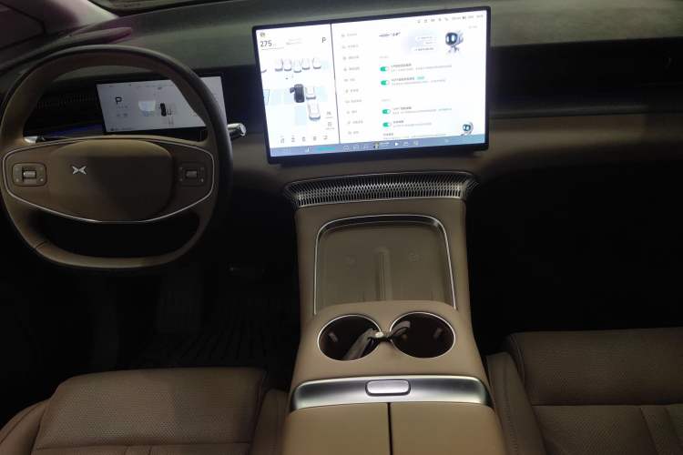 Used XPeng X9 2024 610 Long-Range Pro
