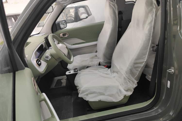 Used  Panda 2025 210km Panda Rider
