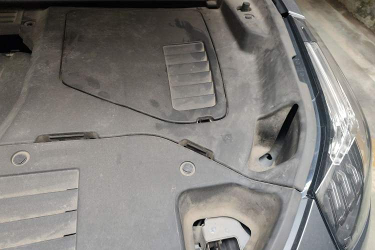 Used Lynk & Co 01 2019 2.0T Two-Wheel Drive Zhaopu Version China VI Standard
