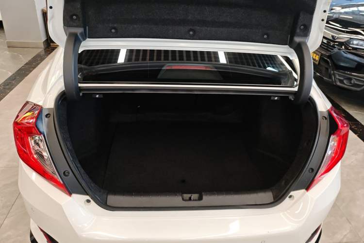 Used Honda Civic 2019 220TURBO CVT Dynamic Edition China VI