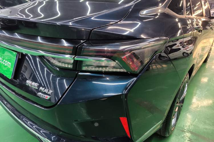 Used Dongfeng Aeolus Yixuan MAX 2021 1.5T Super Cool Dad Edition
