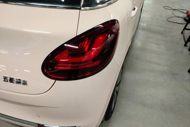 Used Wuling Bingo 2023 410 km Lingxi Deluxe Edition
