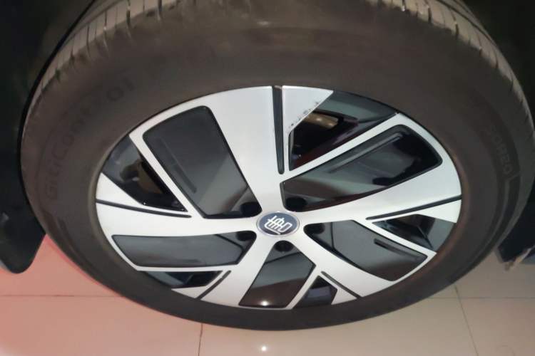 Used BYD Tang L 2025 DM 215KM LiDAR Flagship Model
