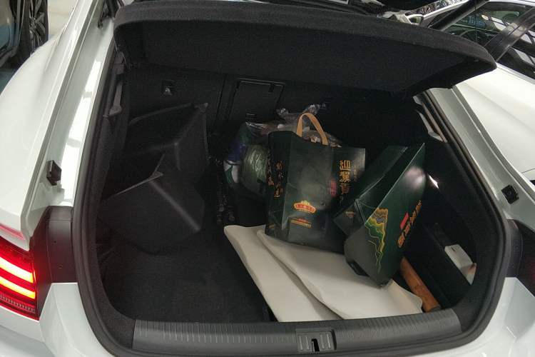 Used Volkswagen FAW-Volkswagen CC 2023 330TSI Ignite Edition
