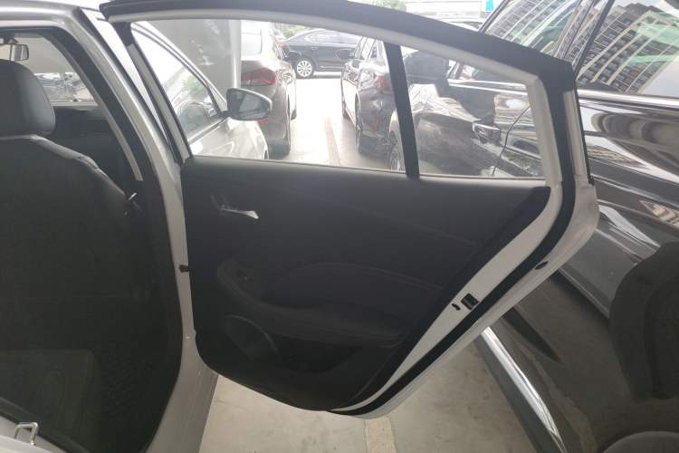 Used Roewe i5 2023 1.5L CVT Luxury Edition