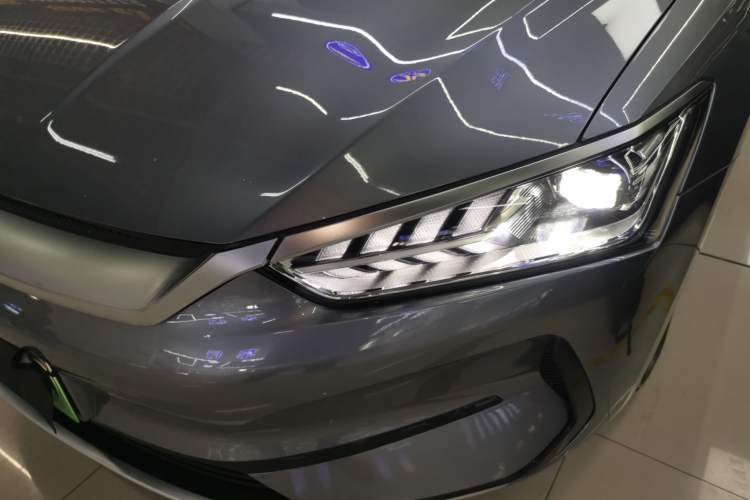 Used BYD Qin PLUS 2021 EV 500KM Luxury Model