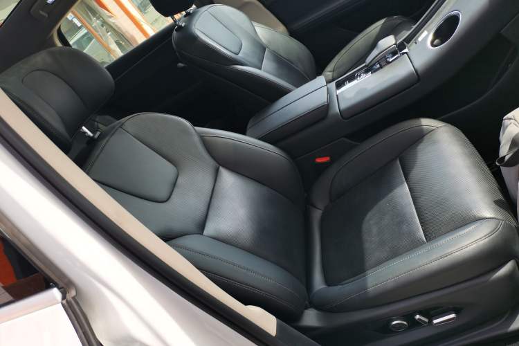 Used Hima AITO M5 2022 Extended-Range Four-Wheel Drive Performance Version
