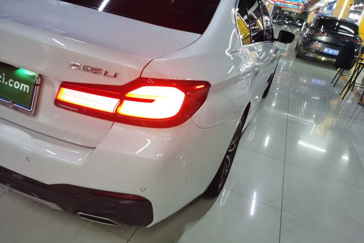 Used BMW 5 Series 2021 525Li M Sport Package
