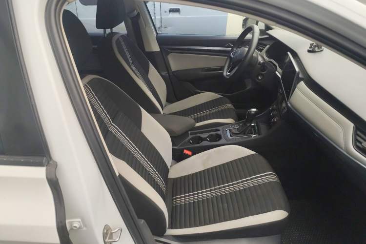 Used Volkswagen Bora 2023 200TSI DSG Comfort Edition
