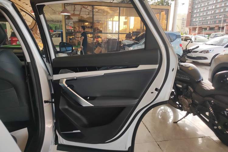 Used Geely Auto FX11 2024 1.5TD DCT Flagship Edition
