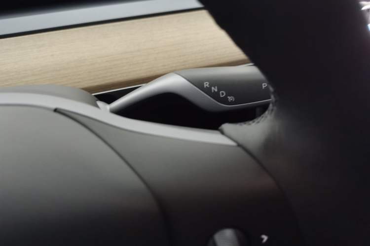 Used Tesla Model Y 2021 Standard Range Rear-Wheel Drive Version
