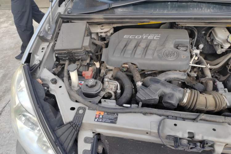 Used Buick GL8 2014 2.4L Executive Edition
