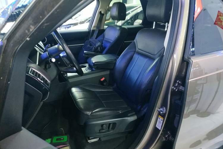 Used Land Rover Discovery 2017 3.0 SC V6 S
