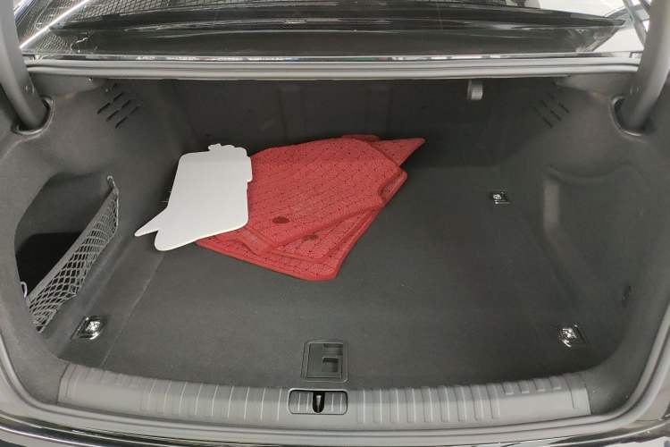 Used Audi A6L 2024 40 TFSI Luxury Dynamic Edition
